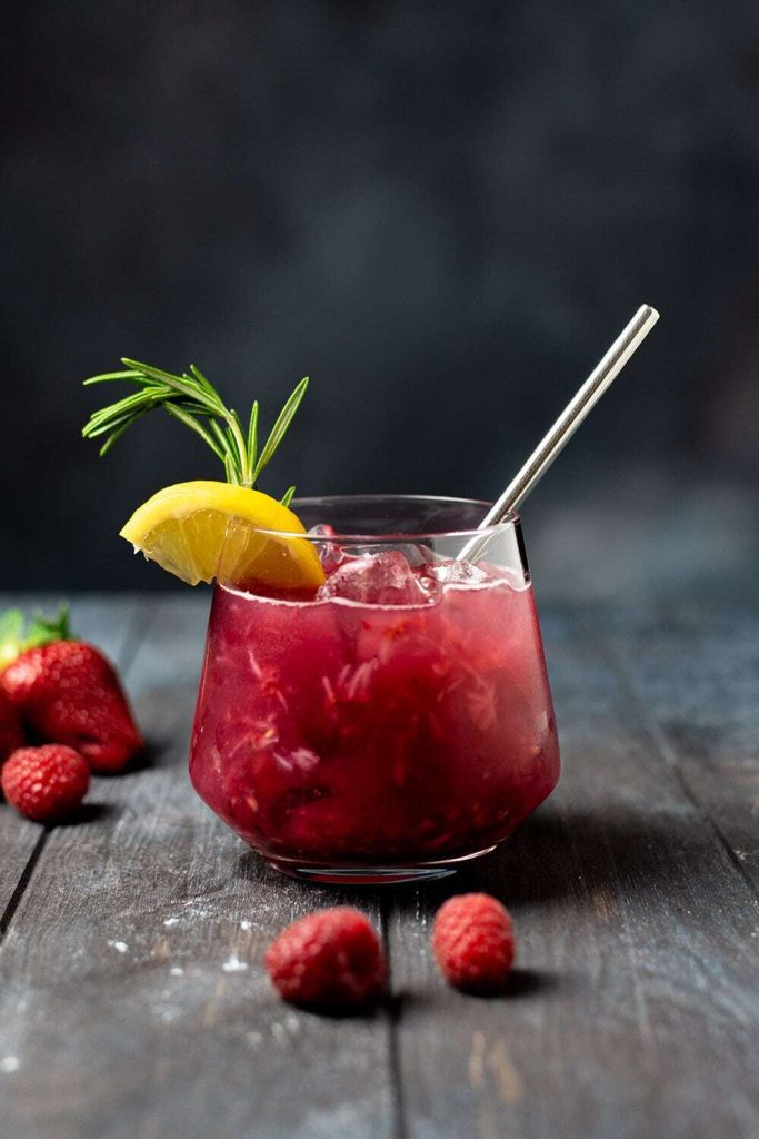 Atemberaubend Berry Vodka Smash