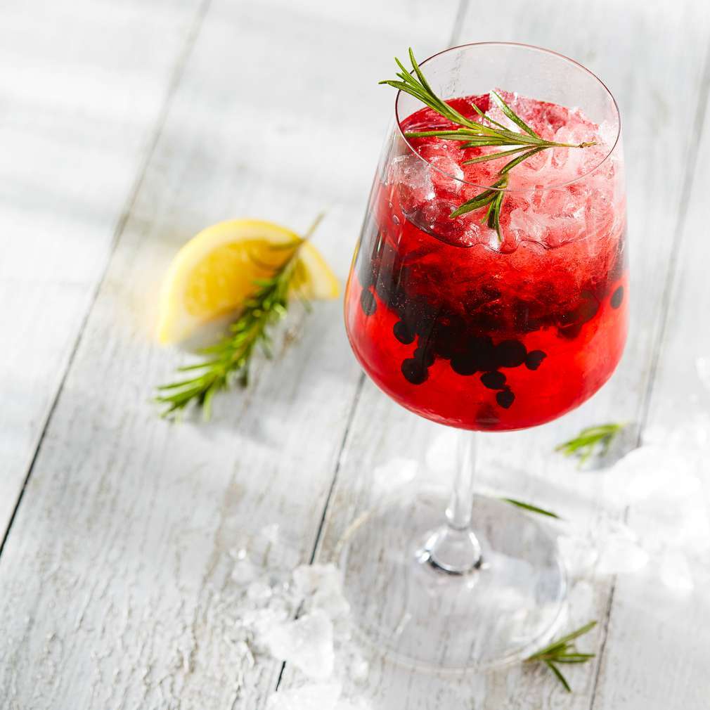 Lillet Wild Berry : Recette Cocktail Lillet Tonic Idee Aperitif Vin ...